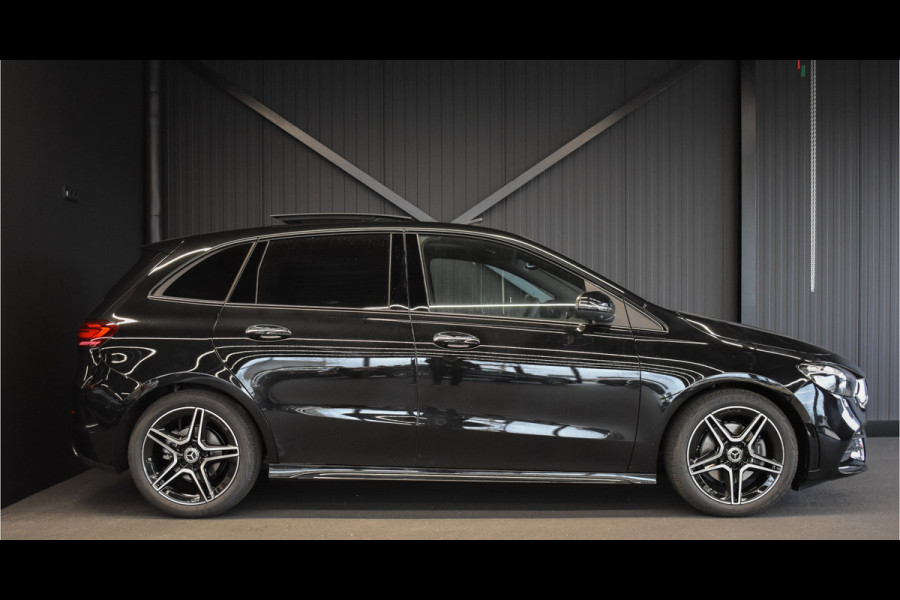 Mercedes-Benz B-Klasse 180 AMG Line | Facelift | Panaroma-schuifdak | 360Graden-Camera | Stoelverwarming |