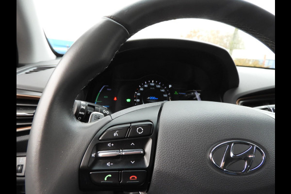 Hyundai IONIQ Comfort EV NAVI/CAMERA/CLIMA/LMV!