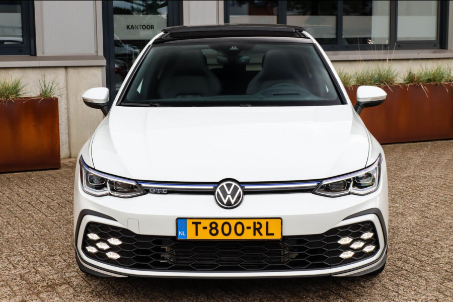 Volkswagen Golf 1.4 TSI PHEV GTE 245pk DSG 1e Eig|DLR|Panoramadak|Virtual Cockpit|IQ Light LED|Kuipstoelen|NAVI|CarPlay|ACC|Camera