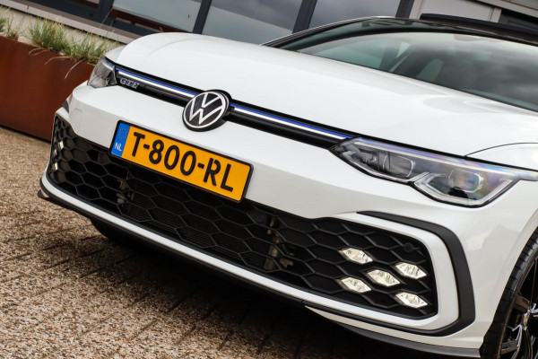 Volkswagen Golf 1.4 TSI PHEV GTE 245pk DSG 1e Eig|DLR|Panoramadak|Virtual Cockpit|IQ Light LED|Kuipstoelen|NAVI|CarPlay|ACC|Camera