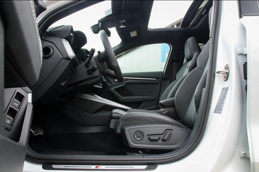 Audi A3 45 TFSIe 45TFSI e PHEV S Edition S-line 245pk S-Tronic Elektrische Kuipstoelen|Virtual Cockpit|Panoramadak|LED Matrix|B&O