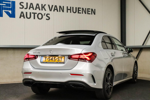 Mercedes-Benz A-Klasse 250 e Business Solution AMG Limited 8G Automaat 218pk! Panoramadak|Widescreen|LED|Leder+Memory|Sfeer|Night