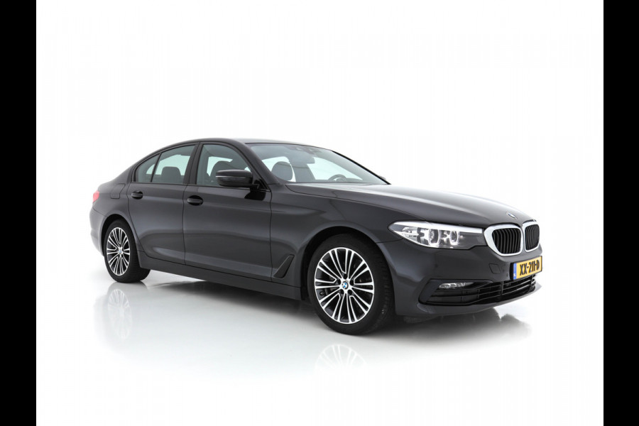 BMW 5 Serie 520i Executive Edition Sport-Line Shadow-Line Aut. *NAVI-FULLMAP | LEDER-MICROFIBRE | FULL-LED | ECC | PDC | CRUISE | SPORT-SEATS | AMBIENT-LIGHT | VIRTUAL-COCKPIT*