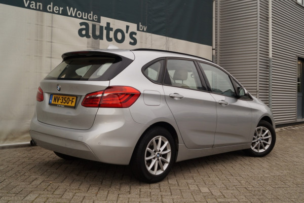 BMW 2 Serie 218d 150pk Automaat Executive -LEER-NAVI-LED-PDC-ECC-