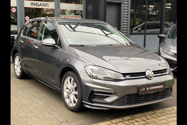 Volkswagen Golf 7.5 1.5 TSI 150PK Highline R-LINE NAVI LED