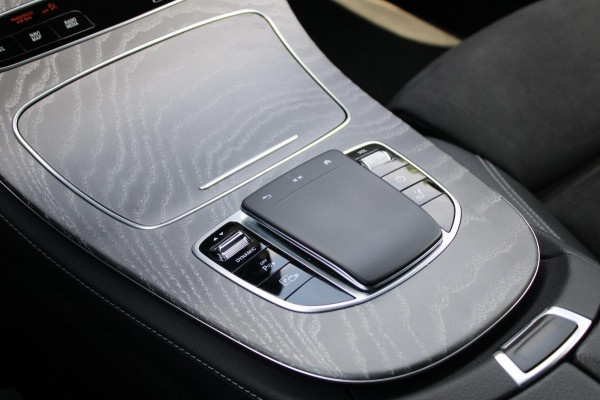 Mercedes-Benz E-Klasse 300e AMG Business Sol. Burmester, 360 Camera, Winterpakket, Digitaal cockpit Thuislader,