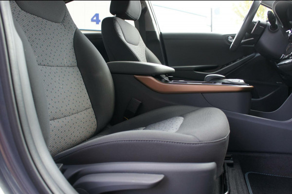 Hyundai IONIQ Comfort EV ACC|Camera|CarPlay|Navi|PrivacyGlas