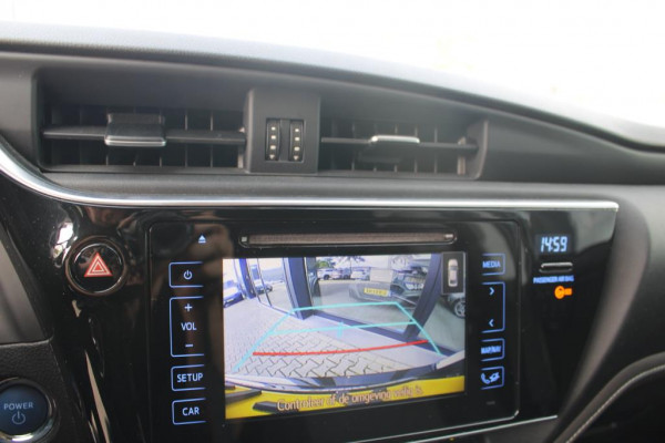 Toyota Auris Touring Sports 1.8 Hybrid Dynamic Ultimate Keyles/Navi/Camera