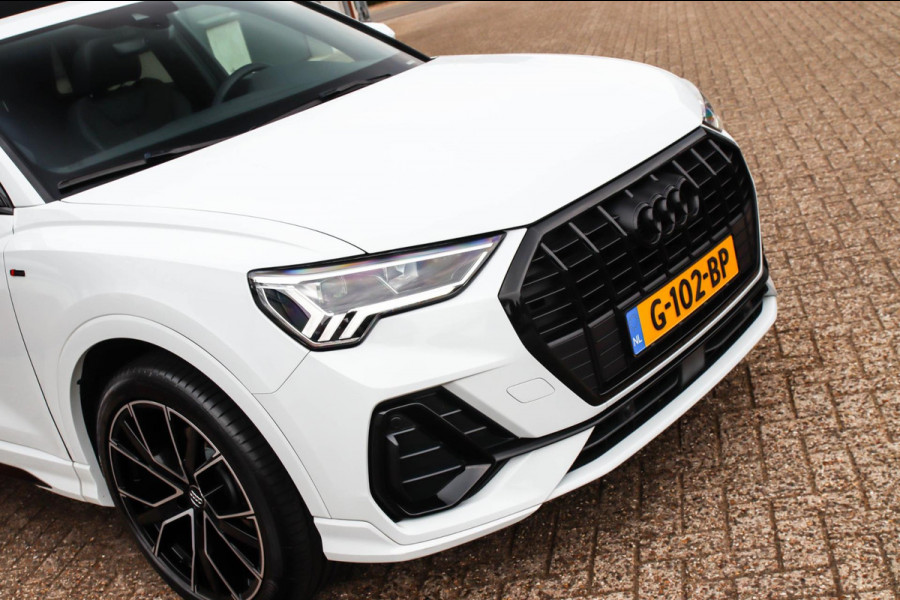 Audi Q3 35 TFSI 1.5 TFSI S Line Pro Line S 150pk S-Tronic! 1e Eig|NL|DLR|Panoramadak|Virtual Cockpit|LED Matrix|Leder|20inch|Black