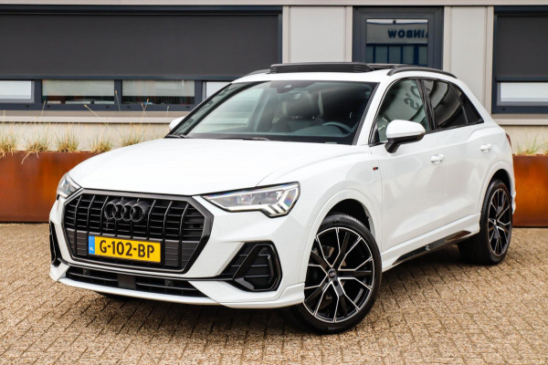 Audi Q3 35 TFSI 1.5 TFSI S Line Pro Line S 150pk S-Tronic! 1e Eig|NL|DLR|Panoramadak|Virtual Cockpit|LED Matrix|Leder|20inch|Black