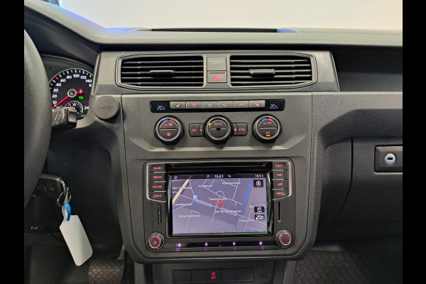 Volkswagen Caddy 2.0 TDI L1H1 BMT Navigatie Airconditioning PDC Trekhaak 150 PK!