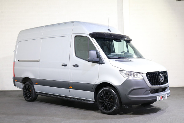 Mercedes-Benz Sprinter 317 CDI L2 H2 Automaat Black Edition Navigatie Camera 270Gr A.Deuren