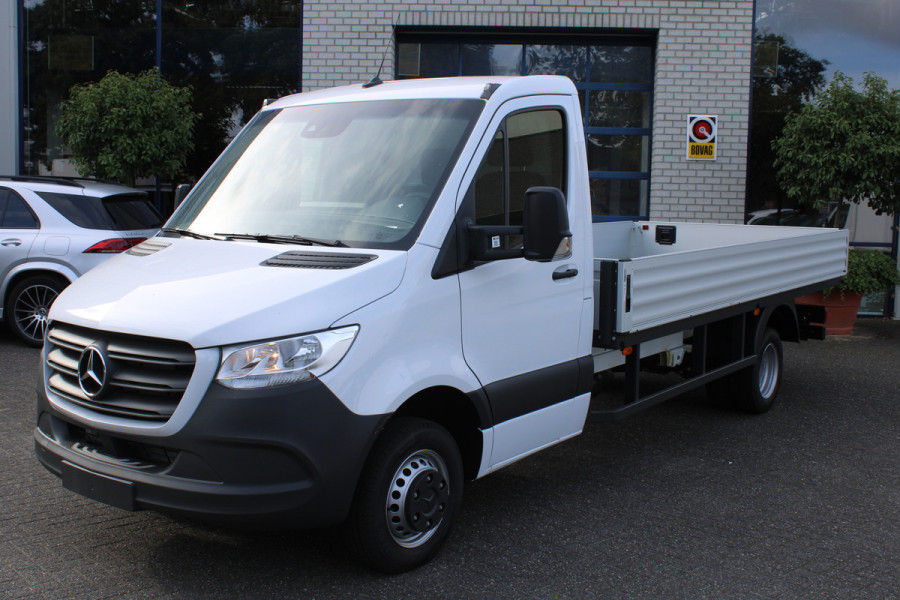 Mercedes-Benz Sprinter 517 CDI L3 RWD Chassis 3500 kg Trekgewicht, MBUX met navigatie, Geveerde stoel, etc.