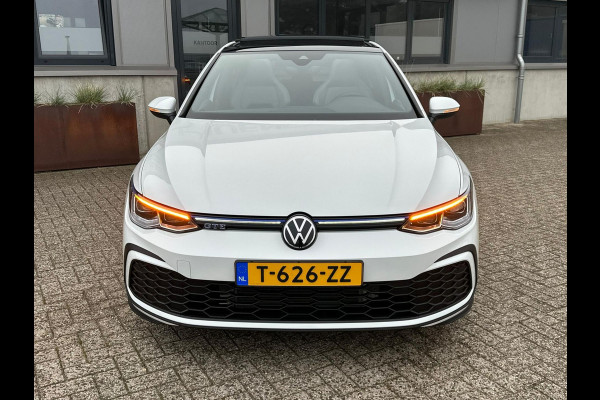 Volkswagen Golf 1.4 TSI PHEV GTE 245pk DSG 1e|Panoramadak|Virtual Cockpit|IQ Light LED|Lederen kuipstoelen elektrisch + Ventilatie