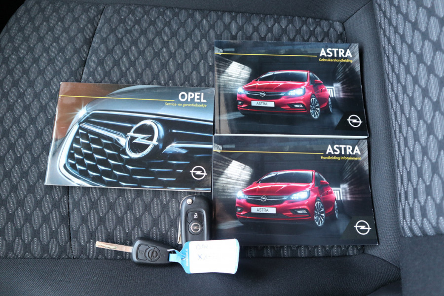 Opel Astra Sports Tourer 1.0 Turbo Business NL Auto/ Apple Carplay/ Airco/ Navi/ DEALER ONDERH/ Cruise.