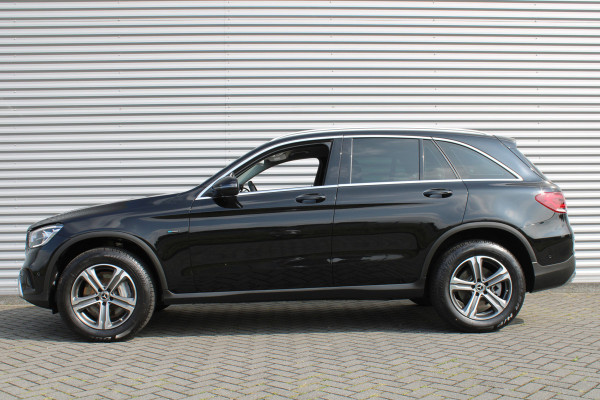 Mercedes-Benz GLC 300e 4MATIC | Plug-in | 320PK | Adap. Cruise | Rondom camera | 18" LM | Parkeerpakket |