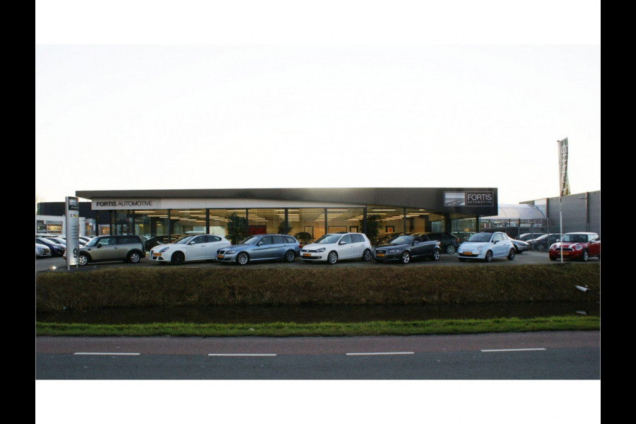 Škoda Octavia Combi 1.5 TSI Greentech Style Business NL Auto/ Navi/ PDC/ ECC/ Carplay/ Stoelverw/ LMV/ Cruise/
