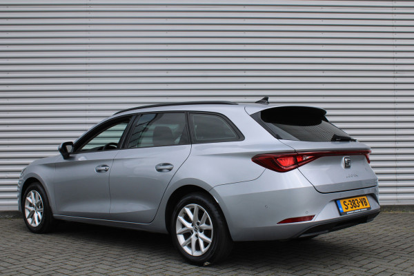 Seat Leon Sportstourer 1.5 eTSI DSG 150pk Style Business Intense | 16" LM | Stuurverwarming | Navi | Cruise | Parkeerassistent |