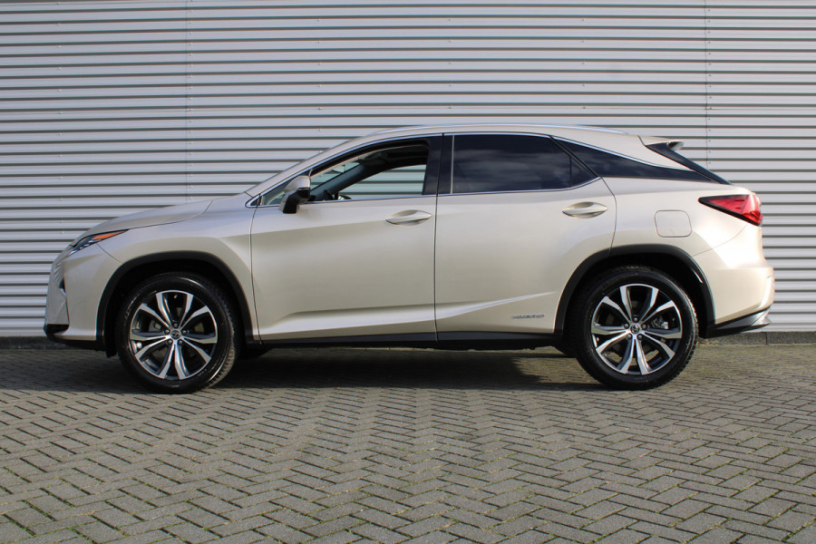 Lexus RX 450h 4WD Luxury Line | 20" LM | Navi | Camera | Leer | Schuif/kantel dak | Cruise | PDC | Zeer mooie auto |