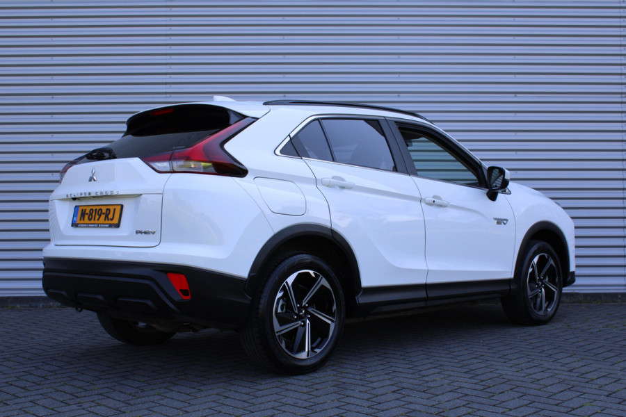 Mitsubishi Eclipse Cross 2.4 PHEV Intense | Airco | Navi | Cruise | 18" LM | Camera |