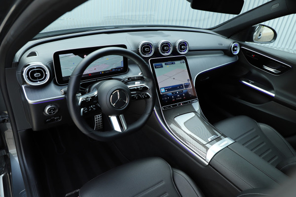 Mercedes-Benz C-Klasse 200 AMG Aut9 204PK Leder | ACC | Sfeerverlichting | Digital-light | Distronic | 2022.