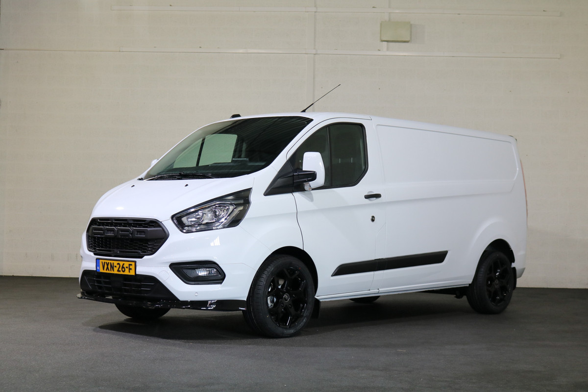 Ford Transit Custom 2.0 TDCI 130pk L2 H1 Black Edition Automaat Airco Camera Apple Carplay