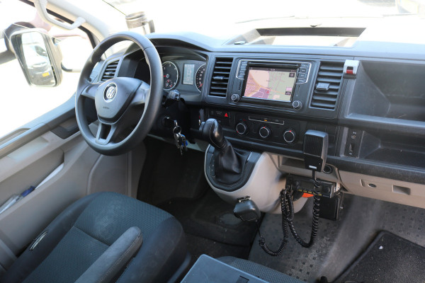 Volkswagen Transporter 2.0 TDI 150pk Euro 6 Automaat Airco Dierenambulance