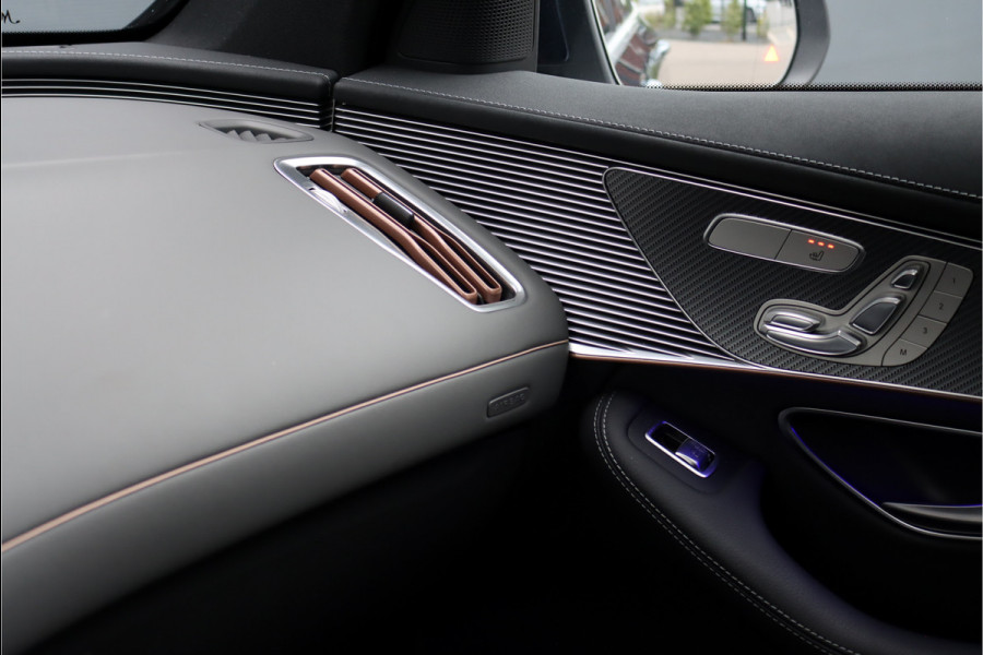 Mercedes-Benz EQC 400 4MATIC AMG Line 80 kWh, 45.000,- Ex BTW, Schuif-/Kanteldak, Surround Camera, Memory, Leder, Keyless Go, Stuurwielverwarming, Distronic+, Augmented Reality, Voorklimatisering, Etc.