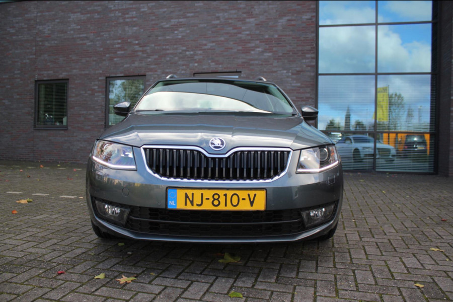 Škoda Octavia Combi 1.0 TSI Greentech Style Business Automaat