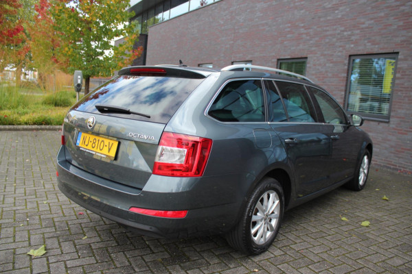 Škoda Octavia Combi 1.0 TSI Greentech Style Business Automaat