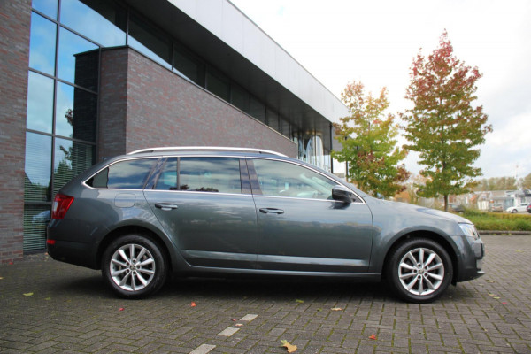 Škoda Octavia Combi 1.0 TSI Greentech Style Business Automaat