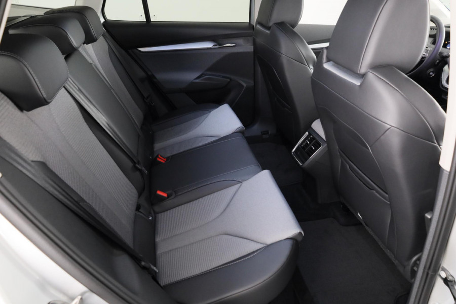 Škoda ENYAQ iV 60 Selection 180 pk | Adaptive Cruise Control | Elektrisch verstelbare stoel