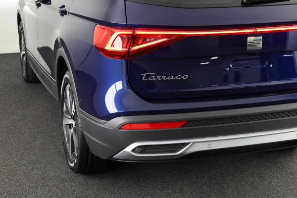 Seat Tarraco Xperience Bus. Intense PHEV 1.4 TSI 245pk e-Hybrid | Trekhaak | Navigatie | Full-link | Blind-spot | 19" inch Lichtmetalen velgen