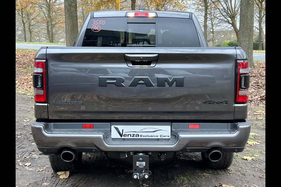 Dodge Ram 5.7 Hemi Laramie Night €69.000 EX.BTW