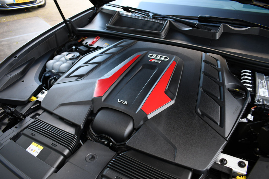 Audi RSQ8 4.0 TFSI 700pk quattro Urban Vossen-24 Akra Ceramic Carbon Pano np300K