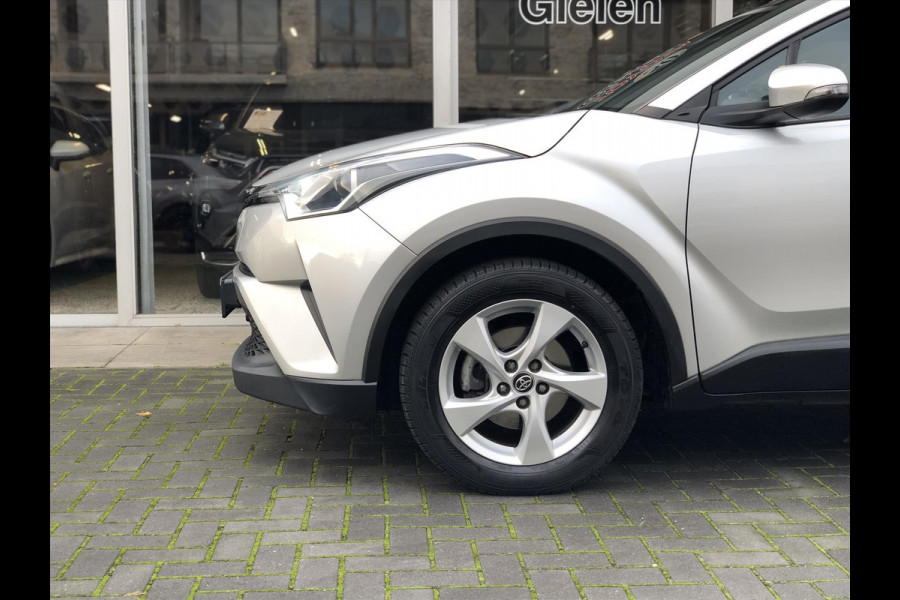 Toyota C-HR 1.2 Turbo Dynamic | Navigatie, Parkeercamera, Lichtmetalen velgen, DAB+, Keyless, Licht + Regensensor