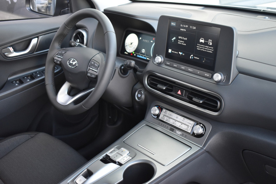Hyundai Kona EV Pure 64 kWh VAN €42.690,- VOOR €38.130,-