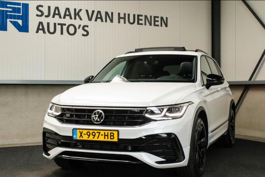 Volkswagen Tiguan 1.4 TSI eHybrid R-Line Business DSG 245pk Panoramadak|Virtual Cockpit|IQ LED Plus|NAVI|ACC|Black|19inch|Trekhaak