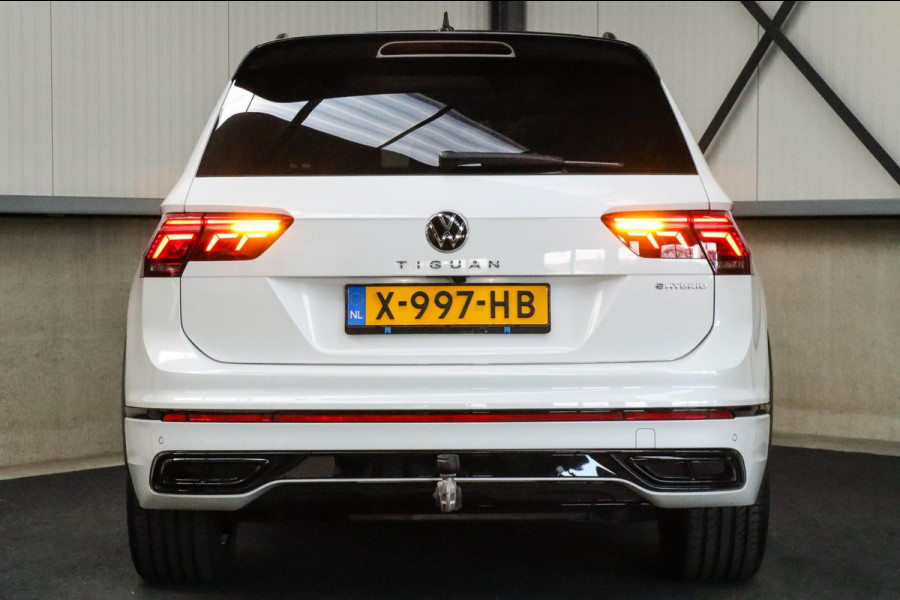 Volkswagen Tiguan 1.4 TSI eHybrid R-Line Business DSG 245pk Panoramadak|Virtual Cockpit|IQ LED Plus|NAVI|ACC|Black|19inch|Trekhaak