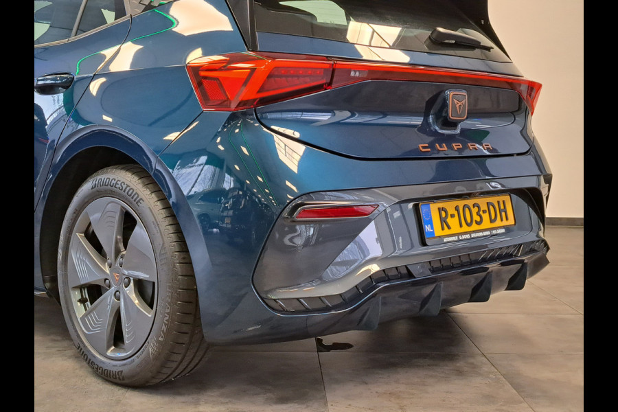 CUPRA Born 58 kWh Business One Navigatie Clima Warmtepomp 18"LM 204 PK! 2 jaar garantie mogelijk* (vraag naar de voorwaarden)