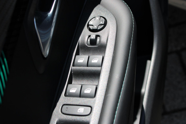 Peugeot 208 1.2 100PK AUTOMAAT ALLURE PACK | ACHTERUITRIJ CAMERA | 3-D COCKPIT | CRUISE CONTROL | LICHTMETALEN VELGEN 16" | APPLE CARPLAY/ANDROID AUTO | NAVIGATIE | CLIMATE CONTROL |