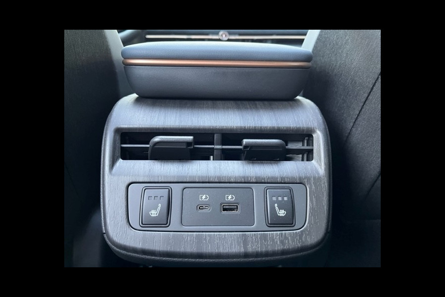 Nissan ARIYA e-4ORCE Evolve 87 kWh 20 inch | Nappa Leder | 4WD | 1500 KG Trekgewicht!