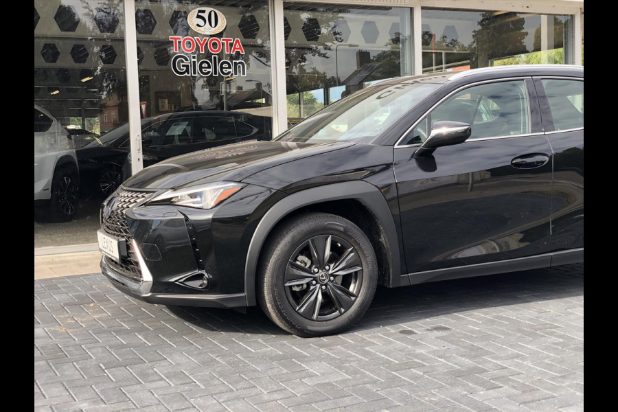 Lexus UX 250h 184pk Business Line | Navigatie,Keyless, 17inch, Parkeercamera, Adaptive Cruise control, Stoel + Stuurverwarming