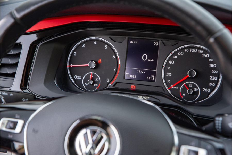 Volkswagen Polo 1.0 TSI Beats Panodak 16" LMV 5-Deurs Cruise Control Zondag a.s. open!