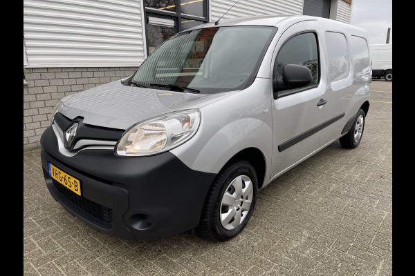 Renault Kangoo 1.5 dCi 90pk automaat Energy Comfort Maxi L2H1 / vaste prijs rijklaar € 13.950 ex btw / lease vanaf € 256 / airco / zilver metallic / pdc achter !