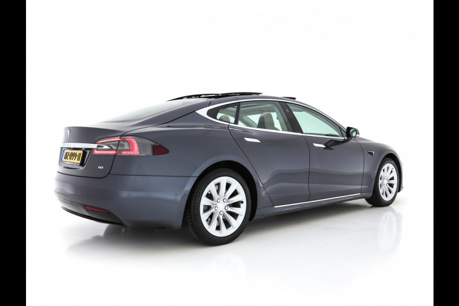 Tesla Model S 235 kw Base Premium-Pack Sound-Studio-Pack [ 3-Fase ] (INCL-BTW) *PANO | NAPPA-VOLLEDER |  FULL-LED | NAVI-FULLMAP | SURROUND-VIEW | KEYLESS |  AUTO-PILOT | LANE-ASSIST | DAB | VIRTUAL-COCKPIT | SPORT-SEATS | 19"ALU*