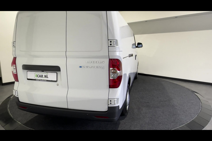 Maxus EDELIVER 3 LWB 50 kWh | Lederen bekleding | 100% Elektrisch | UIT VOORRAAD LEVERBAAR! | Carplay | Camera | 7 inch Touchscreen | Lease vanaf 312,- per maand!