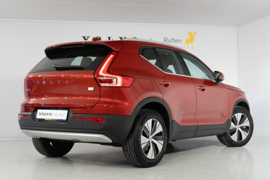 Volvo XC40 T4 211PK Automaat Recharge Inscription Expression / Pack assist pack / Navigatie Tech / Volvo On-Call