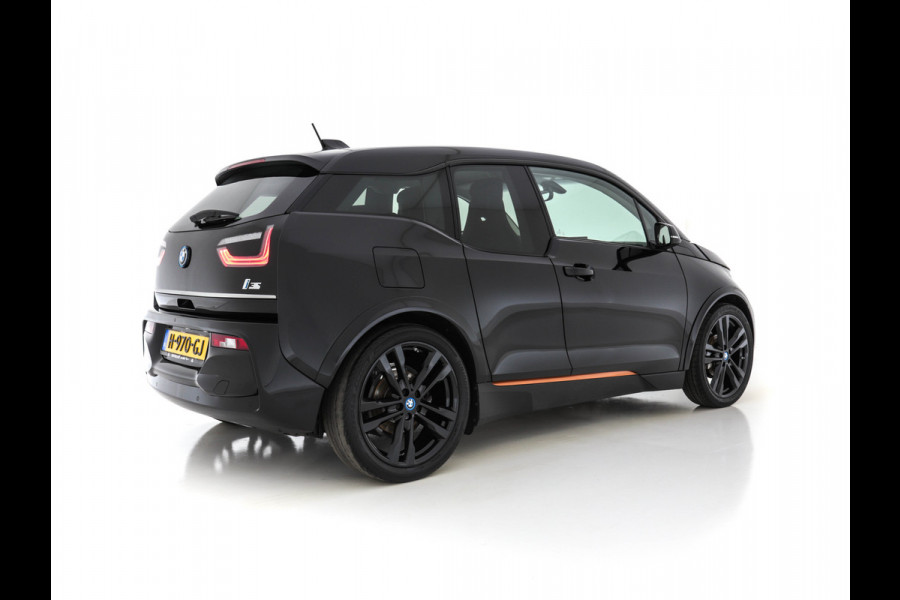 BMW i3 S 120Ah 42 kWh Road-Style-Edition (INCL-BTW ) Aut * HEAT-PUMP | STELLAR-VOLLEDER | NAVI-FULLMAP | HARMAN/KARDON-SURROUND | FULL-LED | KEYLESS | CAMERA | DAB | ECC | PDC | CRUISE | COMFORT-SEATS | 20"ALU*