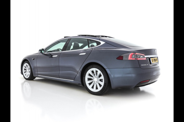 Tesla Model S 100D - 245 Kw (INCL.BTW) *PANO | VOLLEDER | FULL-LED | VIRTUAL-COCKPIT | SURROUND-VIEW | AUTO-PILOT | AIR-SUSPENSION |  KEYLESS | ECC | PDC | CRUISE*